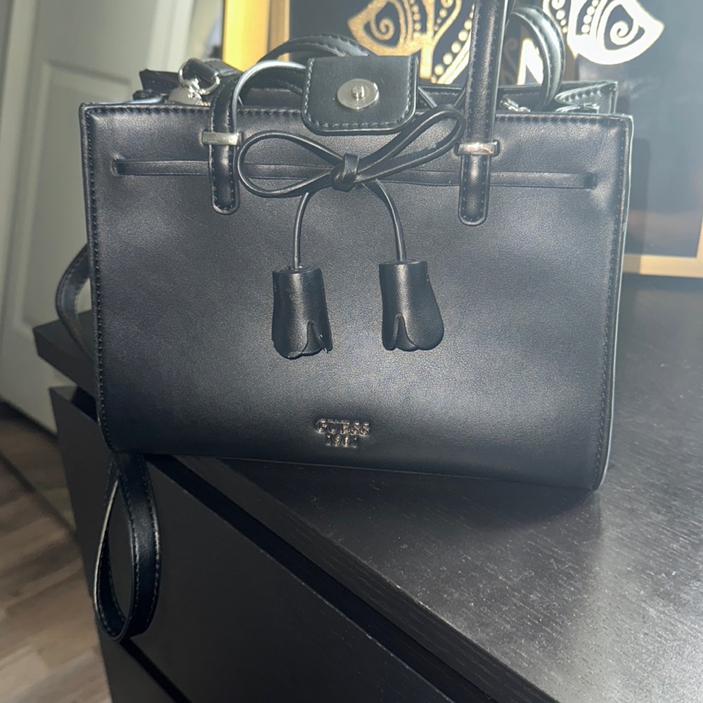 Small guess purse